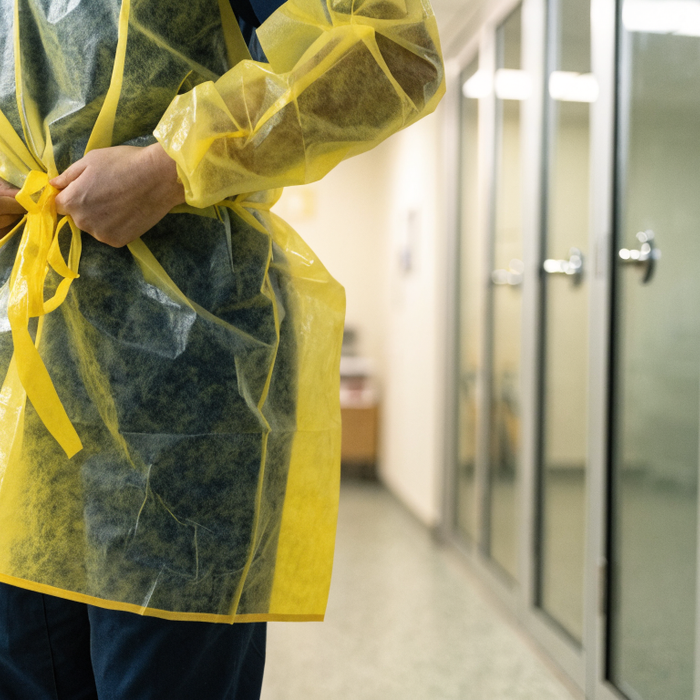 Isolation Gowns Explained: GSM, Materials and Levels of Protection
